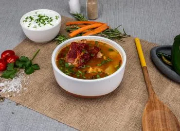 Ciorba de coasta.jpg.